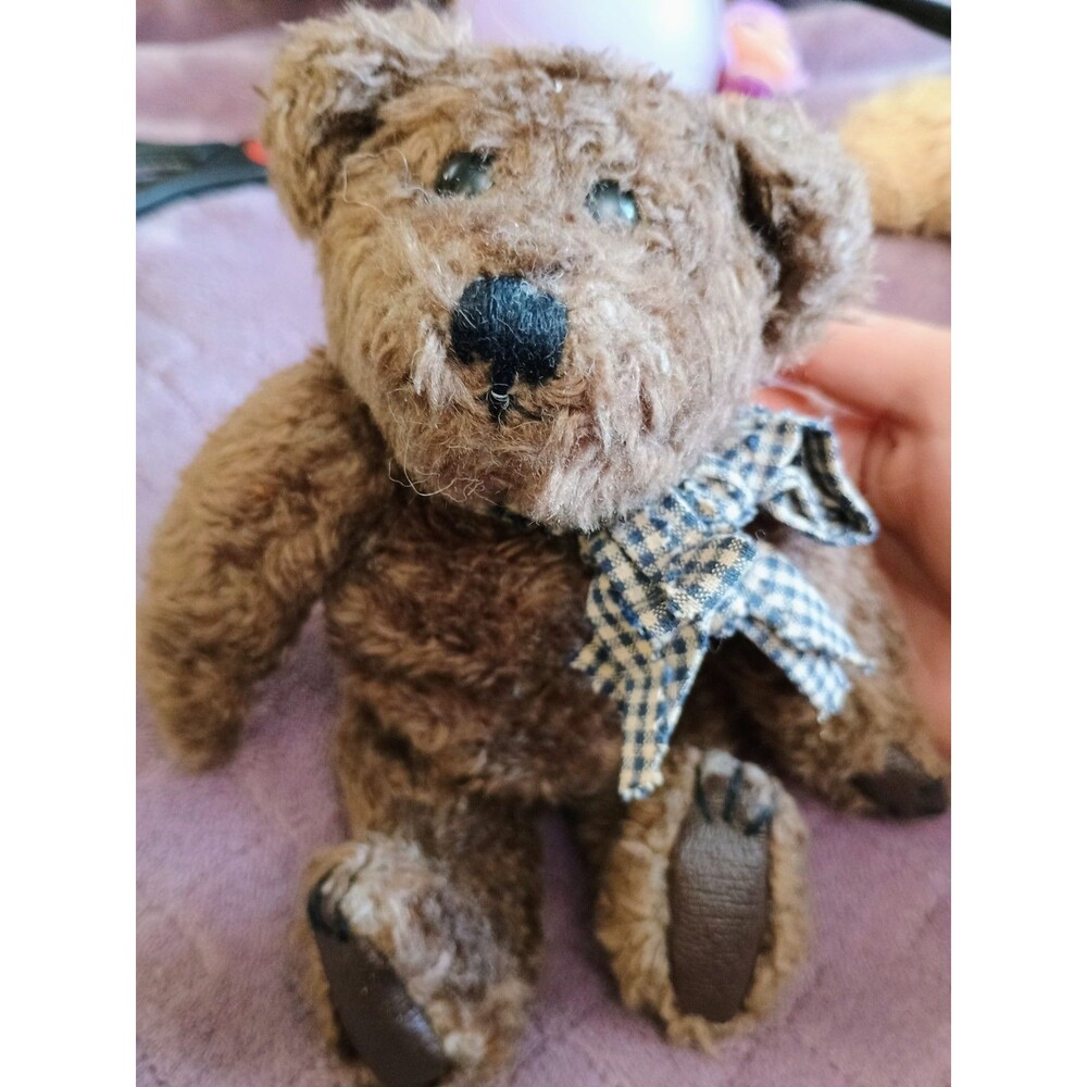 Vintage 1994 The Boyds Collection Ltd J.B Bean Series 9" Brown Jointed Bear Bow